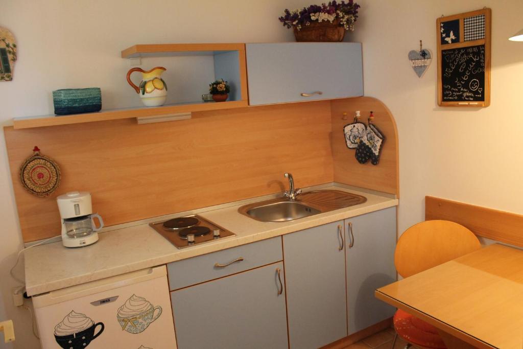 Apartments Ana+3 Šibenik Rum bild
